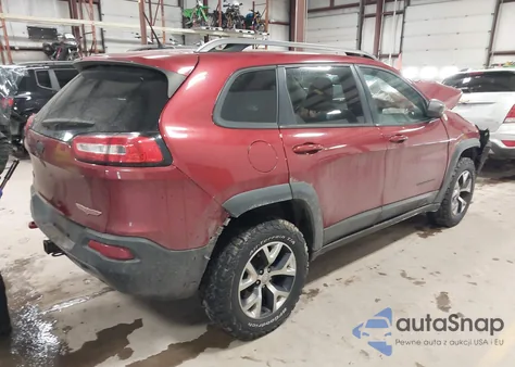 2015 Jeep Cherokee Trailhawk z USA, uszkodzony, nr VIN 1C4PJMBS7FW646577